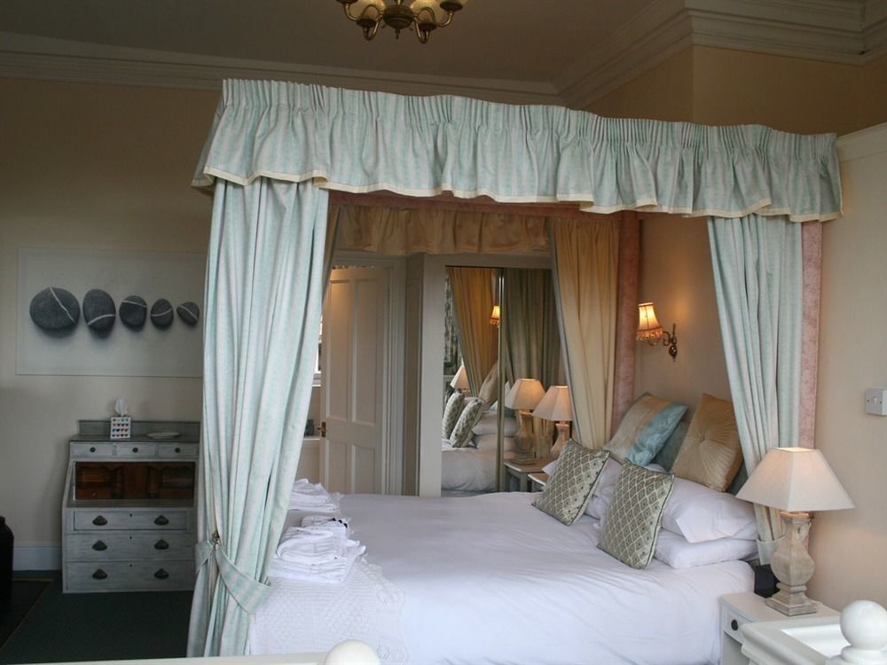 The Ilchester Arms Hotel Abbotsbury Exterior foto